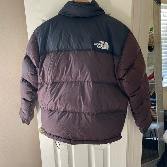 Like new The North face jacket in size Medium Mens - Picture 4 of 4